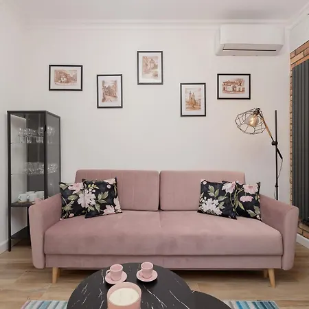 Beautiful & Stylish Dietla With Air Conditioning By Renters * 크라쿠프