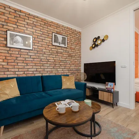 Apartamento Beautiful & Stylish Dietla With Air Conditioning By Renters *